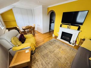 Photo 7- click for photo gallery